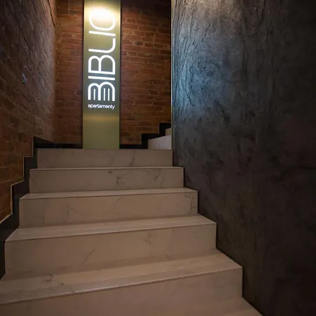 Hotel apartamentowy Biblio 3*