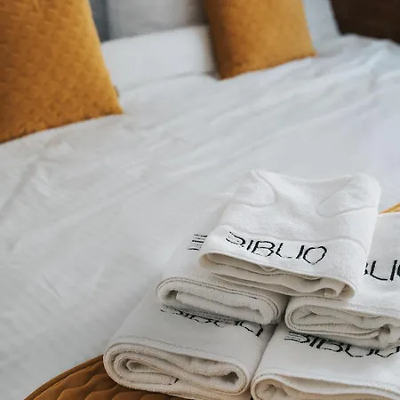 Hotel apartamentowy Biblio