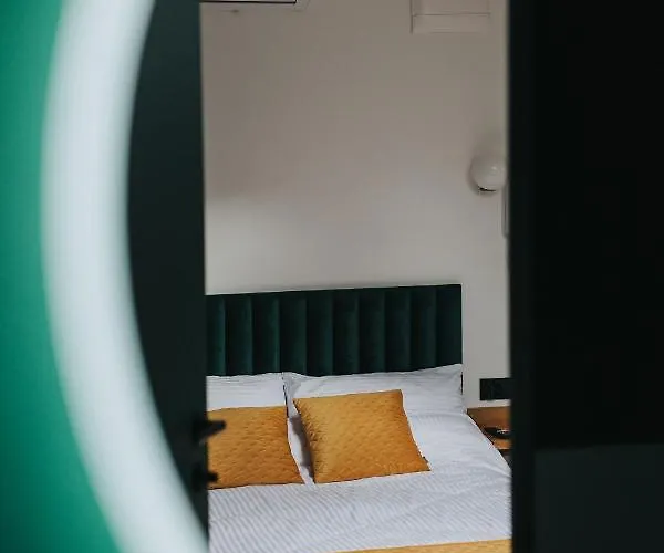 Biblio Lägenhetshotell Łódź