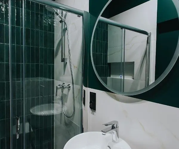 Biblio Lägenhetshotell 3*