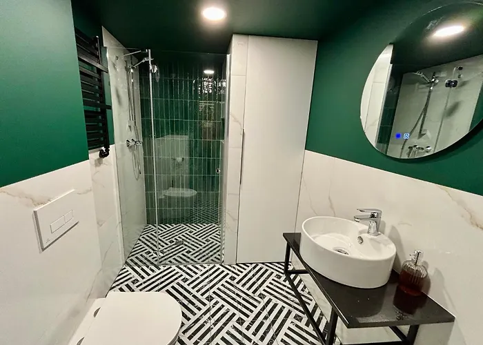 Biblio Apartahotel 3*